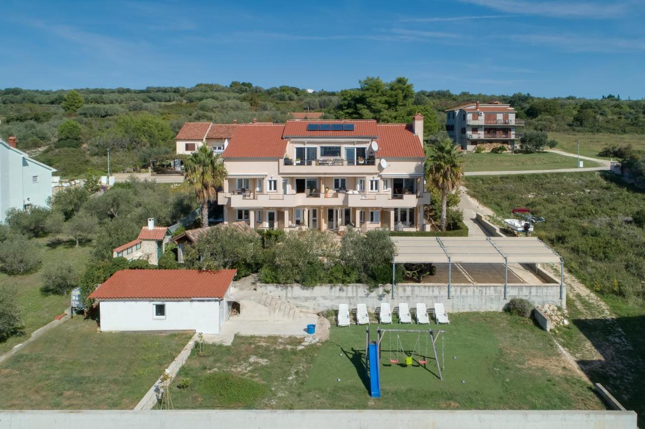 Apartmani Niko Kožino Exterior foto