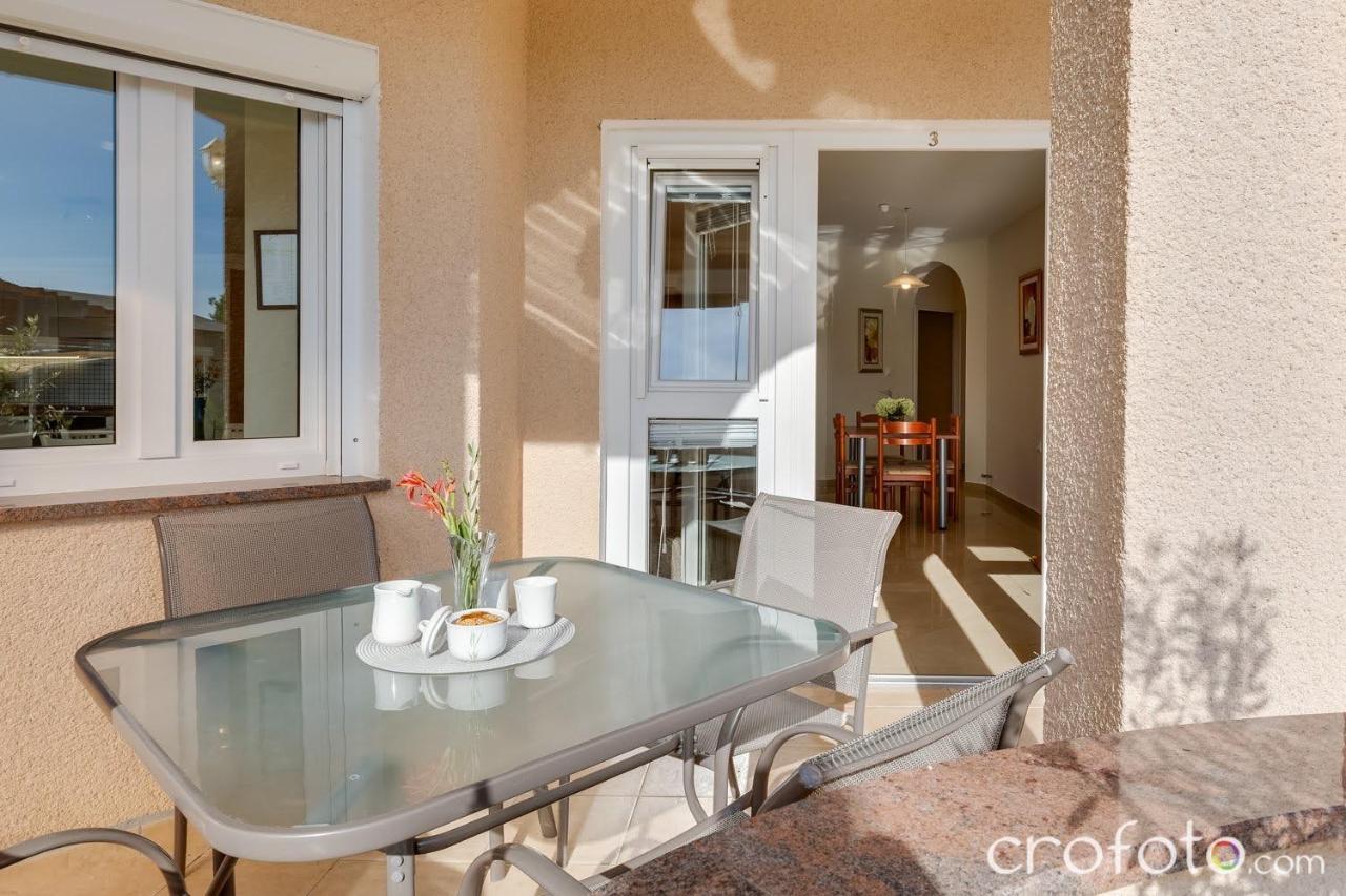 Apartmani Niko Kožino Exterior foto